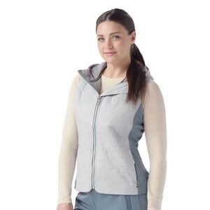 Smartwool Women's Hooded Vest Size M Gray Merino Wool Lightweight Warm Outdoor